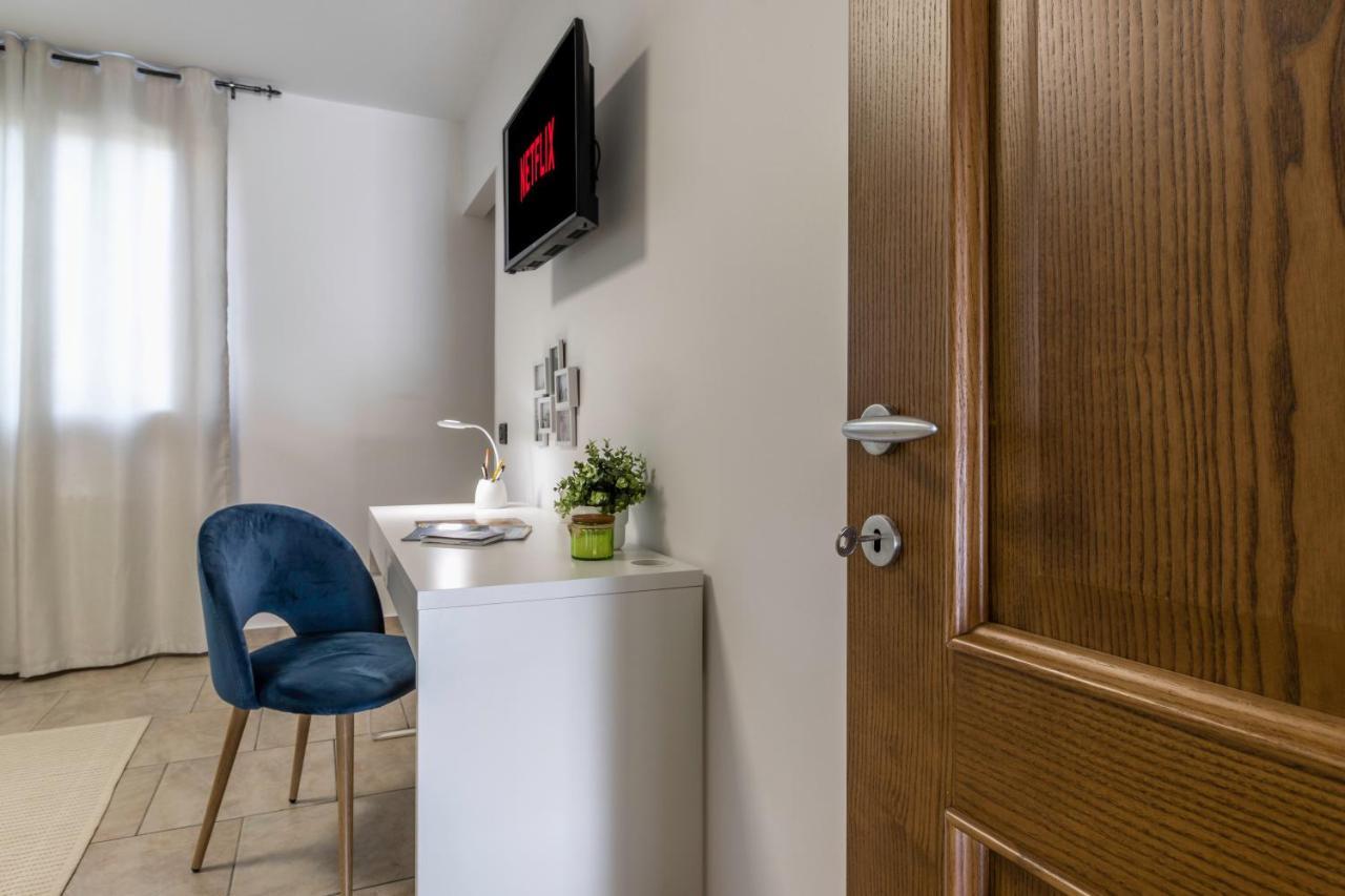 Wanderlust Apt In Villa Con Piscina - 45 Min Venezia - Zona Unesco San Pietro Di Feletto Kültér fotó